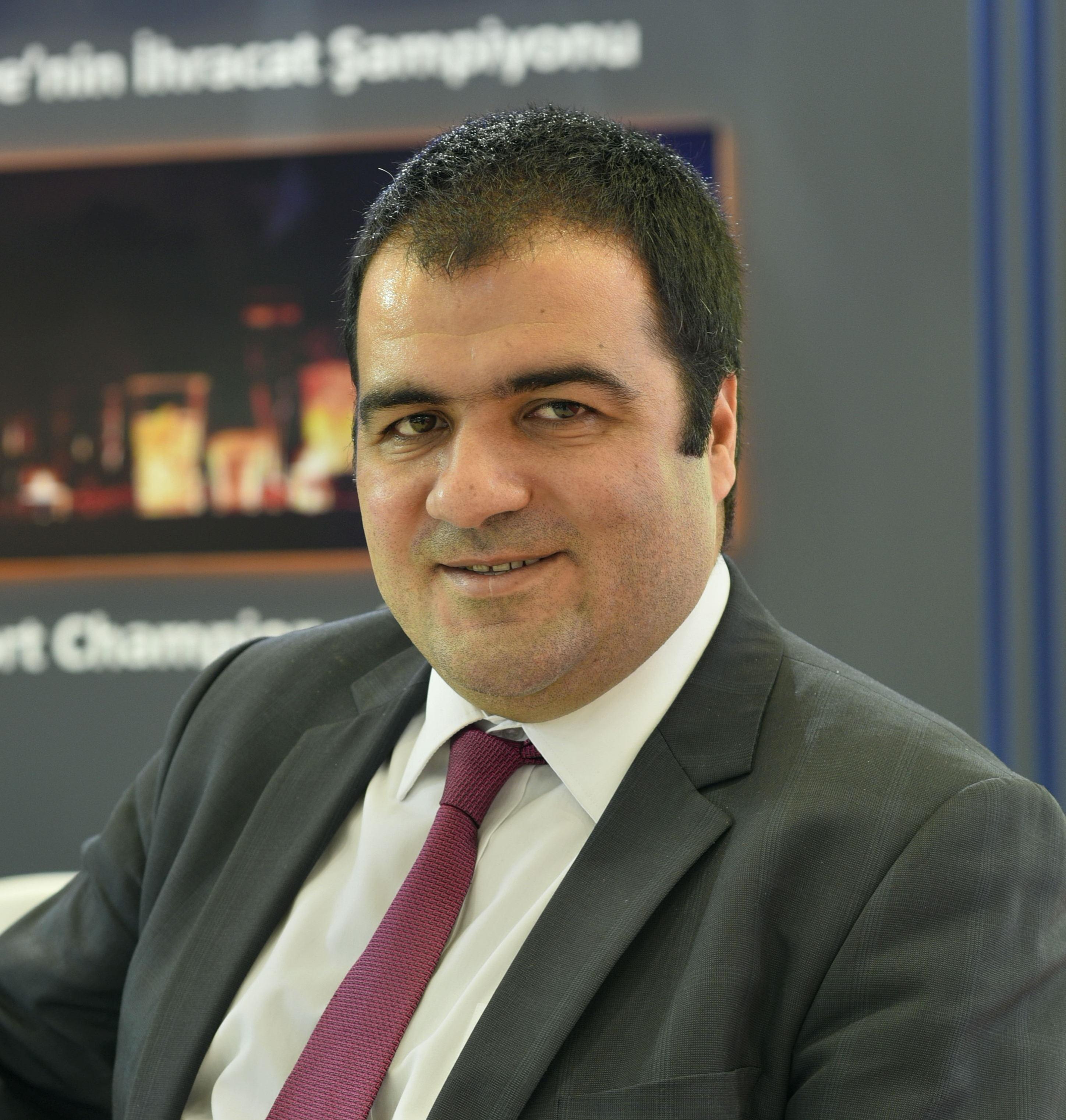 Dr. Orhan GÖÇER